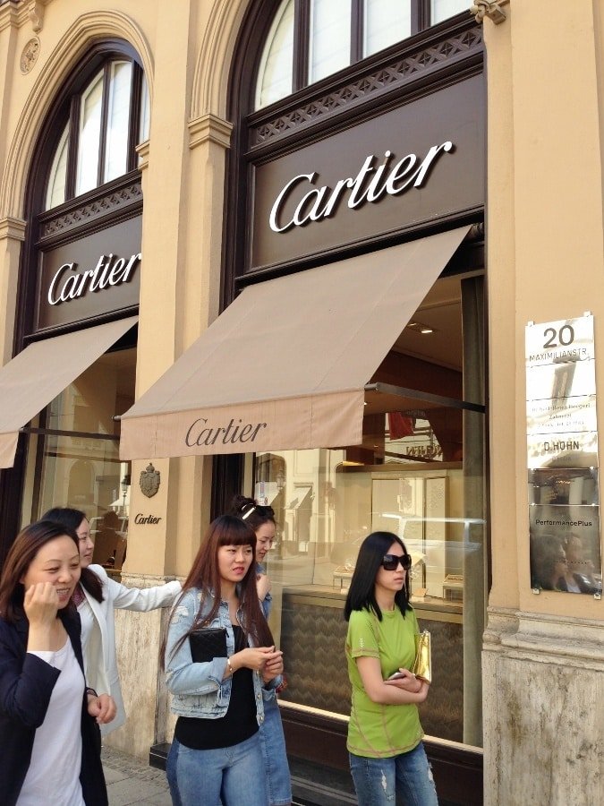 cartier-na-maximiliamstrasse-compras-em-munique-na-alemanha-foto-nathalia-molina-comoviaja