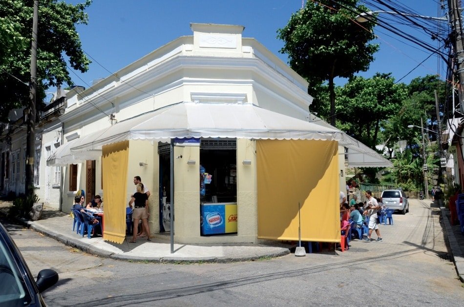 De casas tradicionais a bares descolados, colunista indica onde jogar sinuca  no Rio de Janeiro