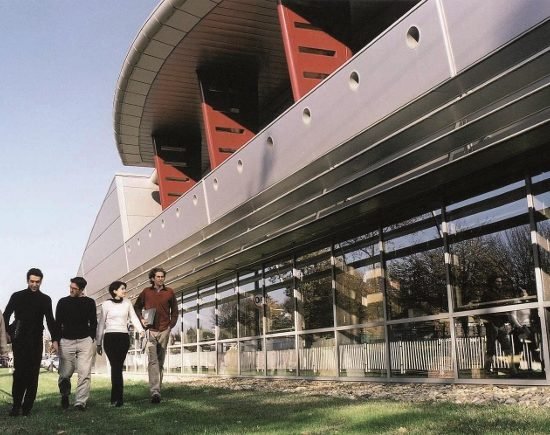 Bolsa de estudo na França para cursos de graduação e pós