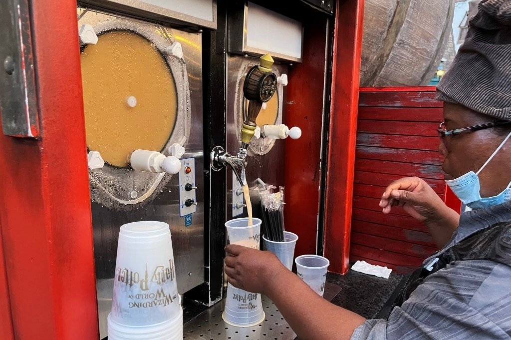 Cerveja amanteigada de Harry Potter na Universal