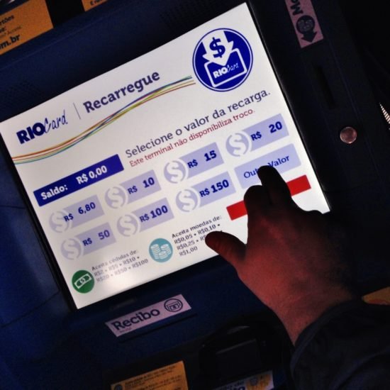 Passagem do VLT Rio: valor e onde comprar nas estações