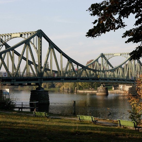 Ponte dos Espiões (Berlim): cruze a pé o lugar que inspirou o filme