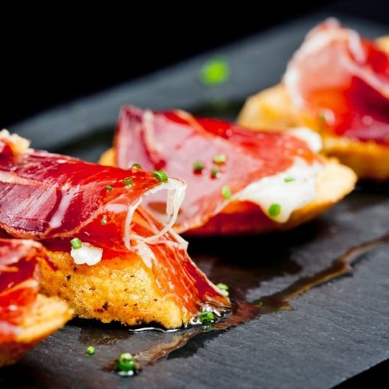 Tapas espanholas, tradicionais delícias em miniatura